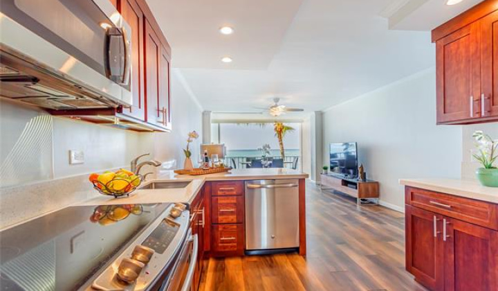 2999 Kalakaua Avenue,Honolulu,Hawaii,96815,1 Bedroom Bedrooms,1 BathroomBathrooms,Condo/Townhouse,Kalakaua,2,18091100