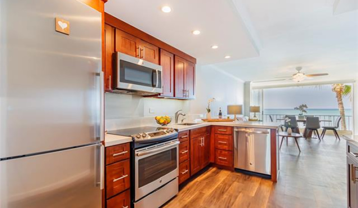 2999 Kalakaua Avenue,Honolulu,Hawaii,96815,1 Bedroom Bedrooms,1 BathroomBathrooms,Condo/Townhouse,Kalakaua,2,18091100