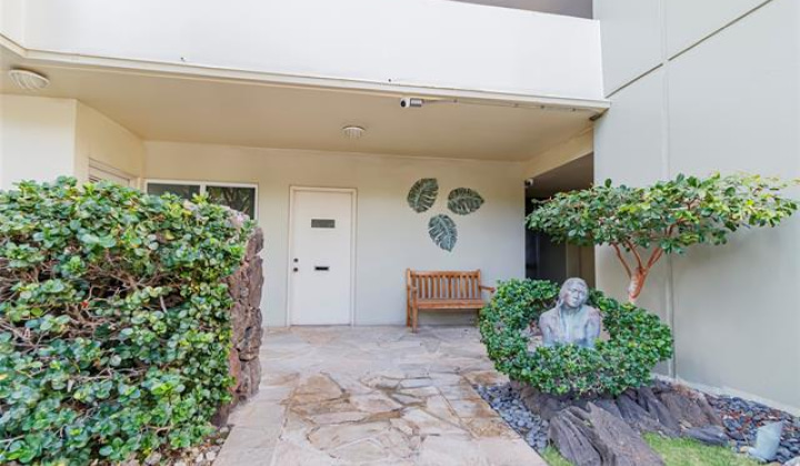 2999 Kalakaua Avenue,Honolulu,Hawaii,96815,1 Bedroom Bedrooms,1 BathroomBathrooms,Condo/Townhouse,Kalakaua,2,18091100