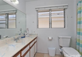 1358 Akiahala Street,Kailua,Hawaii,96734,5 Bedrooms Bedrooms,4 BathroomsBathrooms,Single family,Akiahala,18091779
