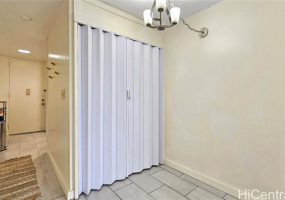 223 Saratoga Road,Honolulu,Hawaii,96815,2 Bedrooms Bedrooms,3 BathroomsBathrooms,Condo/Townhouse,Saratoga,33,17693577