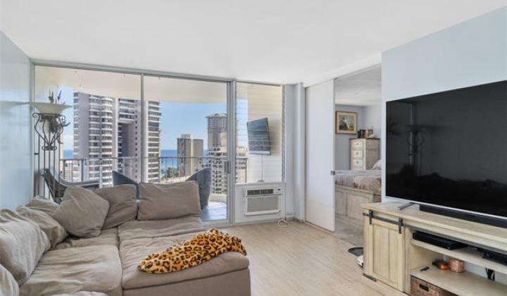 469 Ena Road,Honolulu,Hawaii,96815,3 Bedrooms Bedrooms,3 BathroomsBathrooms,Condo/Townhouse,Ena,26,18094630