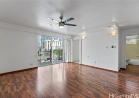 1909 Ala Wai Boulevard,Honolulu,Hawaii,96815,2 Bedrooms Bedrooms,1 BathroomBathrooms,Condo/Townhouse,Ala Wai,13,17696471