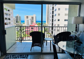 2440 Kuhio Avenue,Honolulu,Hawaii,96815,1 Bedroom Bedrooms,1 BathroomBathrooms,Condo/Townhouse,Kuhio,8,18095470