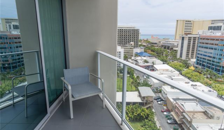 383 Kalaimoku Street,Honolulu,Hawaii,96815,1 BathroomBathrooms,Condo/Townhouse,Kalaimoku,16,18095605