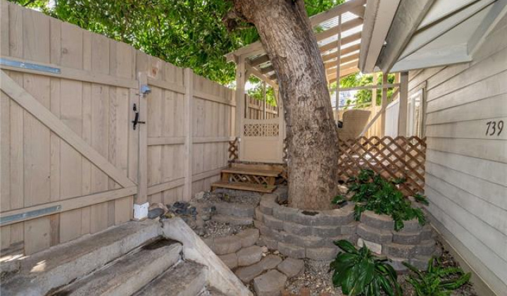 739 Kinalau Place,Honolulu,Hawaii,96813,6 Bedrooms Bedrooms,4 BathroomsBathrooms,Single family,Kinalau,18095684