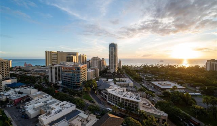 383 Kalaimoku Street,Honolulu,Hawaii,96815,1 バスルームバスルーム,コンド / タウンハウス,Kalaimoku,21,18095754