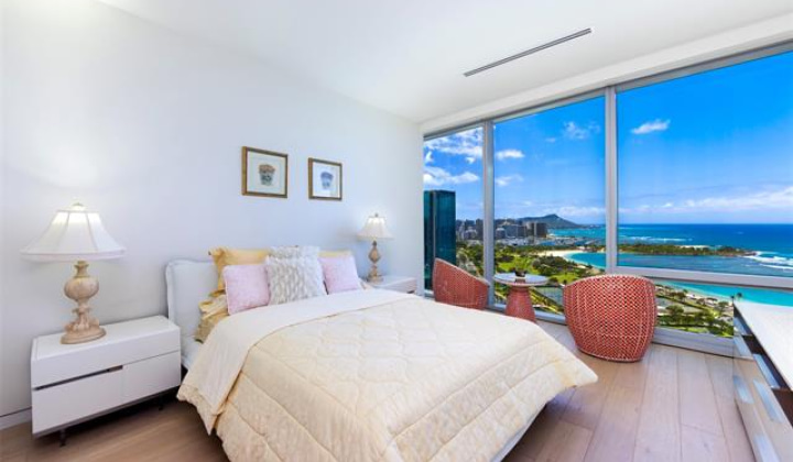 1118 Ala Moana Boulevard,Honolulu,Hawaii,96814,3 ベッドルーム ベッドルーム,2 バスルームバスルーム,コンド / タウンハウス,Ala Moana,27,18095904