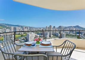 1910 Ala Moana Boulevard,Honolulu,Hawaii,96815,2 ベッドルーム ベッドルーム,1 バスルームバスルーム,コンド / タウンハウス,Ala Moana,36,18096165