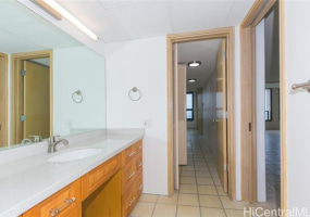 1650 Ala Moana Boulevard,Honolulu,Hawaii,96815,2 ベッドルーム ベッドルーム,2 バスルームバスルーム,コンド / タウンハウス,Ala Moana,35,18096197