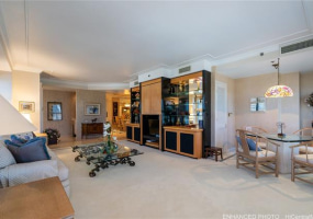 1080 Beretania Street,Honolulu,Hawaii,96814,3 ベッドルーム ベッドルーム,2 バスルームバスルーム,コンド / タウンハウス,Beretania,11,18096303