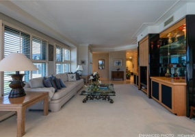 1080 Beretania Street,Honolulu,Hawaii,96814,3 ベッドルーム ベッドルーム,2 バスルームバスルーム,コンド / タウンハウス,Beretania,11,18096303