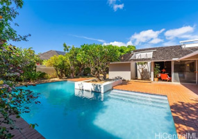624 Ulili Street,Honolulu,Hawaii,96816,4 ベッドルーム ベッドルーム,3 バスルームバスルーム,一戸建て,Ulili,18096650