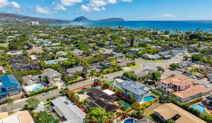 624 Ulili Street,Honolulu,Hawaii,96816,4 ベッドルーム ベッドルーム,3 バスルームバスルーム,一戸建て,Ulili,18096650