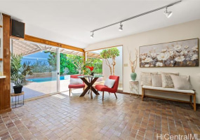 624 Ulili Street,Honolulu,Hawaii,96816,4 ベッドルーム ベッドルーム,3 バスルームバスルーム,一戸建て,Ulili,18096650
