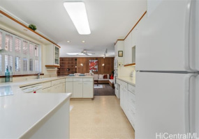 624 Ulili Street,Honolulu,Hawaii,96816,4 ベッドルーム ベッドルーム,3 バスルームバスルーム,一戸建て,Ulili,18096650