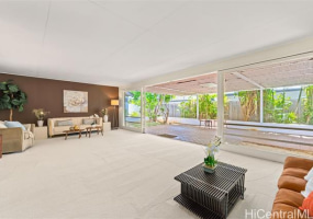624 Ulili Street,Honolulu,Hawaii,96816,4 ベッドルーム ベッドルーム,3 バスルームバスルーム,一戸建て,Ulili,18096650