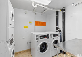 1560 Kanunu Street,Honolulu,Hawaii,96814,1 バスルームバスルーム,コンド / タウンハウス,Kanunu,7,18100532