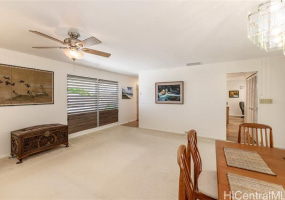 289 Panio Street,Honolulu,Hawaii,96821,4 Bedrooms Bedrooms,2 BathroomsBathrooms,Single family,Panio,18101001