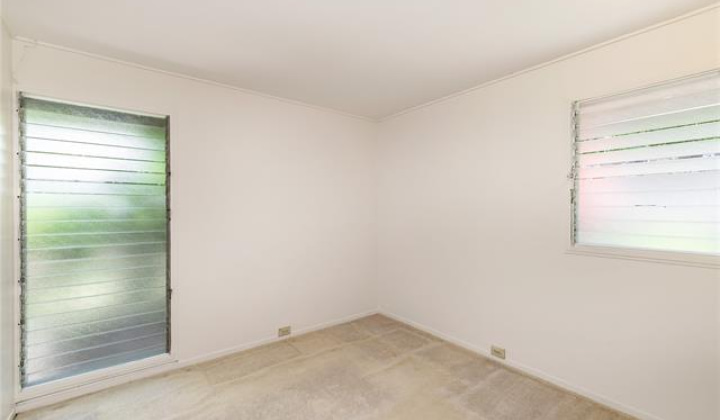 289 Panio Street,Honolulu,Hawaii,96821,4 Bedrooms Bedrooms,2 BathroomsBathrooms,Single family,Panio,18101001