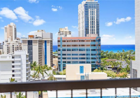430 Lewers Street,Honolulu,Hawaii,96815,1 Bedroom Bedrooms,1 BathroomBathrooms,Condo/Townhouse,Lewers,15,18101099