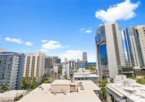430 Lewers Street,Honolulu,Hawaii,96815,1 Bedroom Bedrooms,1 BathroomBathrooms,Condo/Townhouse,Lewers,15,18101099
