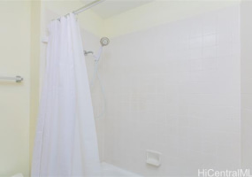 747 Amana Street,Honolulu,Hawaii,96814,1 BathroomBathrooms,Condo/Townhouse,Amana,10,17700611