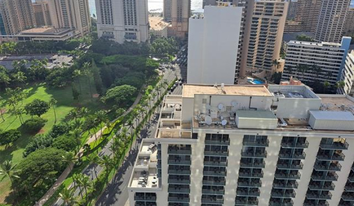 1925 Kalakaua Avenue,Honolulu,Hawaii,96815,1 Bedroom Bedrooms,1 BathroomBathrooms,Condo/Townhouse,Kalakaua,26,18103697