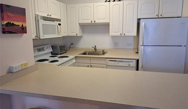 1925 Kalakaua Avenue,Honolulu,Hawaii,96815,1 Bedroom Bedrooms,1 BathroomBathrooms,Condo/Townhouse,Kalakaua,26,18103697