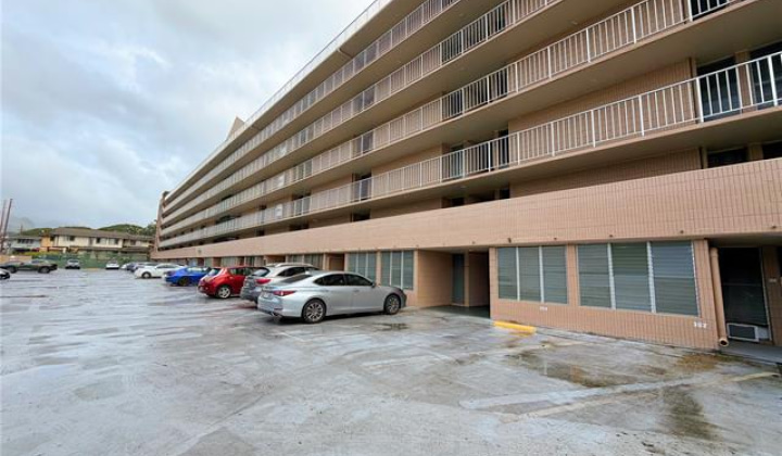1720 Huna Street,Honolulu,Hawaii,96817,3 ベッドルーム ベッドルーム,2 バスルームバスルーム,コンド / タウンハウス,Huna,2,19271960