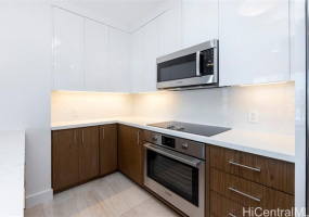 629 Keeaumoku Street,Honolulu,Hawaii,96814,2 ベッドルーム ベッドルーム,2 バスルームバスルーム,コンド / タウンハウス,Keeaumoku,12,18105509