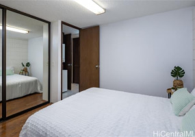 1720 Huna Street,Honolulu,Hawaii,96817,2 Bedrooms Bedrooms,1 BathroomBathrooms,Condo/Townhouse,Huna,5,18106392