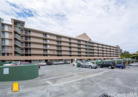 1720 Huna Street,Honolulu,Hawaii,96817,2 Bedrooms Bedrooms,1 BathroomBathrooms,Condo/Townhouse,Huna,5,18106392