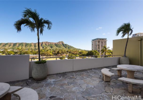 229 Paoakalani Avenue,Honolulu,Hawaii,96815,2 Bedrooms Bedrooms,2 BathroomsBathrooms,Condo/Townhouse,Paoakalani,38,18696787