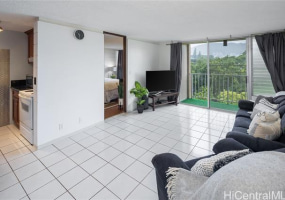 1720 Huna Street,Honolulu,Hawaii,96817,2 Bedrooms Bedrooms,1 BathroomBathrooms,Condo/Townhouse,Huna,5,18106392