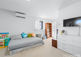 1120 Kahului Street,Honolulu,Hawaii,96825,4 ベッドルーム ベッドルーム,2 バスルームバスルーム,一戸建て,Kahului,18106393