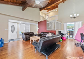 1120 Kahului Street,Honolulu,Hawaii,96825,4 ベッドルーム ベッドルーム,2 バスルームバスルーム,一戸建て,Kahului,18106393