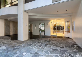 225 Queen Street,Honolulu,Hawaii,96813,2 ベッドルーム ベッドルーム,2 バスルームバスルーム,コンド / タウンハウス,Queen,22,18560585
