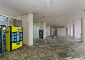 500 大学 Avenue,Honolulu,Hawaii,96826,1 ベッドルーム ベッドルーム,1 バスルームバスルーム,コンド / タウンハウス,University,3,18108394
