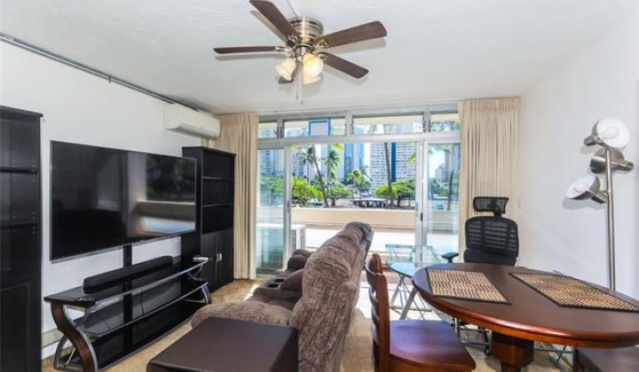 500 大学 Avenue,Honolulu,Hawaii,96826,1 ベッドルーム ベッドルーム,1 バスルームバスルーム,コンド / タウンハウス,University,3,18108394