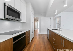 629 Keeaumoku Street,Honolulu,Hawaii,96814,3 ベッドルーム ベッドルーム,3 バスルームバスルーム,コンド / タウンハウス,Keeaumoku,34,18109056
