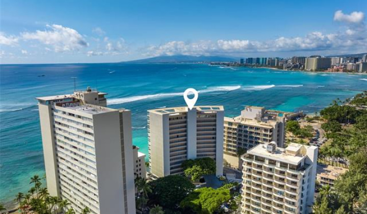 2877 Kalakaua Avenue,Honolulu,Hawaii,96815,2 Bedrooms Bedrooms,1 BathroomBathrooms,Condo/Townhouse,Kalakaua,5,18109313