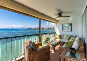 2877 Kalakaua Avenue,Honolulu,Hawaii,96815,2 Bedrooms Bedrooms,1 BathroomBathrooms,Condo/Townhouse,Kalakaua,5,18109313