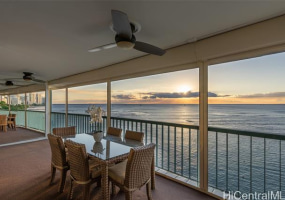 2877 Kalakaua Avenue,Honolulu,Hawaii,96815,2 Bedrooms Bedrooms,1 BathroomBathrooms,Condo/Townhouse,Kalakaua,5,18109313