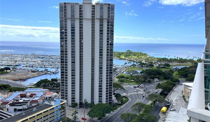 410 Atkinson Drive,Honolulu,Hawaii,96814,1 バスルームバスルーム,コンド / タウンハウス,Atkinson,20,18562669