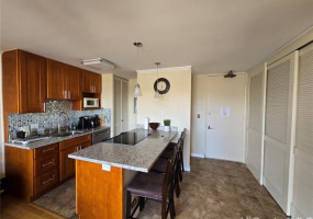 320 Liliuokalani Avenue,Honolulu,Hawaii,96815,2 ベッドルーム ベッドルーム,1 バスルームバスルーム,コンド / タウンハウス,Liliuokalani,18,18111690