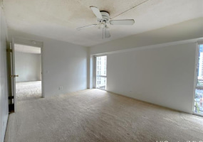 430 Keoniana Street,Honolulu,Hawaii,96815,1 Bedroom Bedrooms,1 BathroomBathrooms,Condo/Townhouse,Keoniana,4,18112535