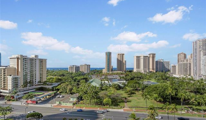 419 Keoniana Street,Honolulu,Hawaii,96815,2 ベッドルーム ベッドルーム,2 バスルームバスルーム,コンド / タウンハウス,Keoniana,6,18564408