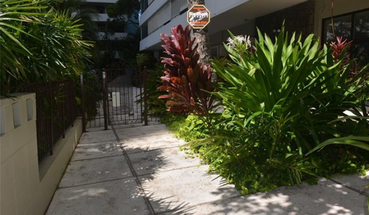 425 Ena Road,Honolulu,Hawaii,96815,1 ベッドルーム ベッドルーム,1 バスルームバスルーム,コンド / タウンハウス,Ena,7,18566383