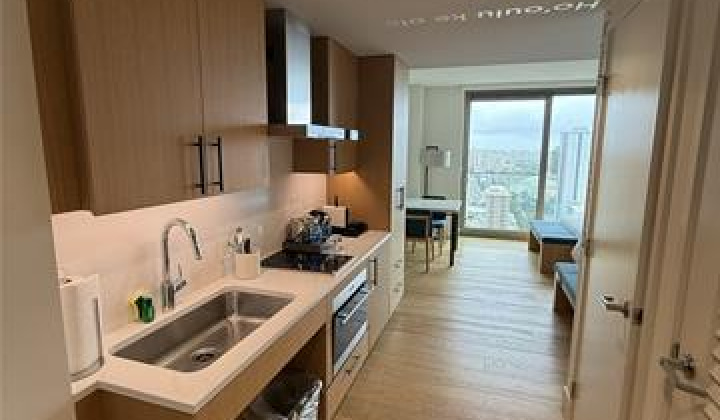1390 Kapiolani Boulevard,Honolulu,Hawaii,96814,1 BathroomBathrooms,Condo/Townhouse,Kapiolani,36,19280105